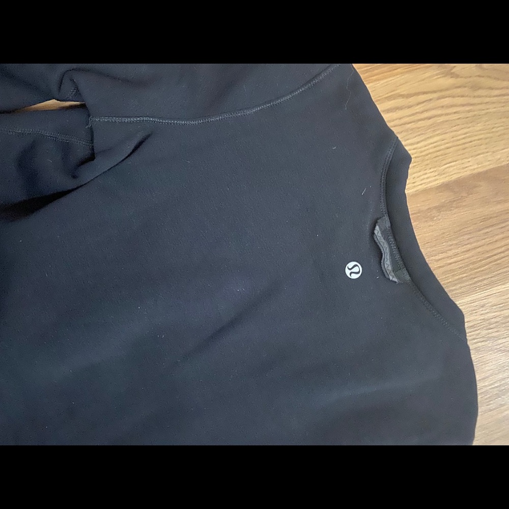 Lululemon black Scuba Crew (small). Brand new